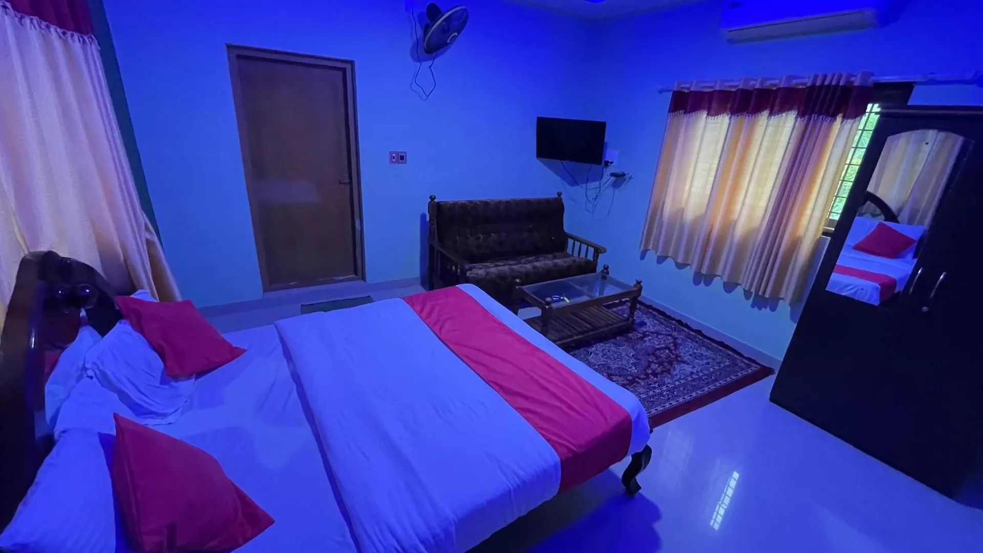 Resort Karapuzha Lakeshore Wayanad India